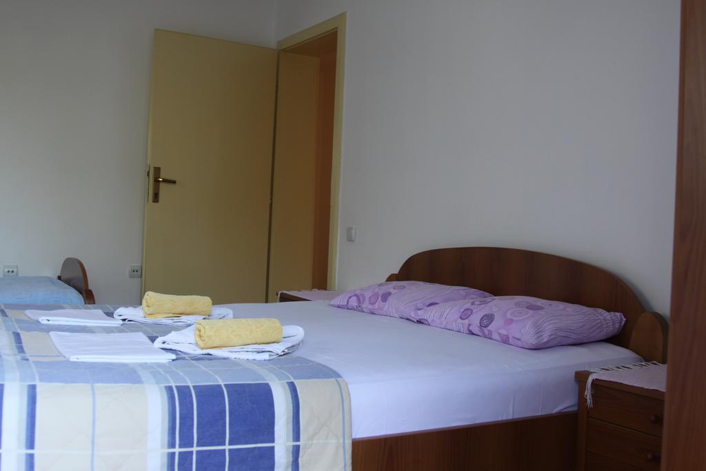 Apartments Becic Budva Exterior photo
